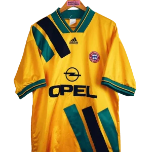 1993 / 1995 – Bayern Munich (M)