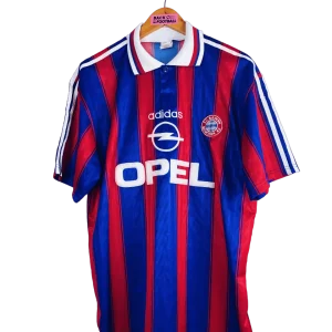 1995 / 1997 – Bayern Munich (L)