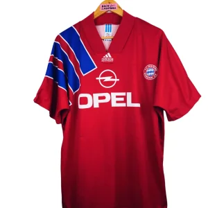 1993 / 1995 – Bayern Munich (L)