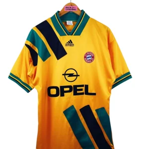 1993 / 1995 – maillot extérieur Bayern Munich (M)