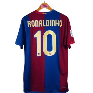 2006 / 2007 – Barcelone – Ronaldinho #10 (M)