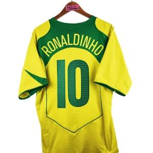 2004 – maillot domicile Brésil – Ronaldinho #10 (L)