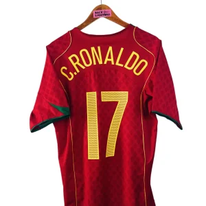 2004 – maillot domicile Portugal – C. Ronaldo #17 (M)