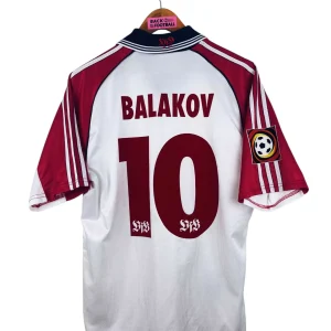 1999 / 2000 – maillot domicile Stuttgart – Balakov #10 (S)